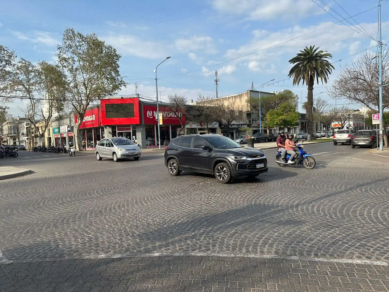 ¿Qué documentación no puede faltar en la baulera o guantera para evitar multas?