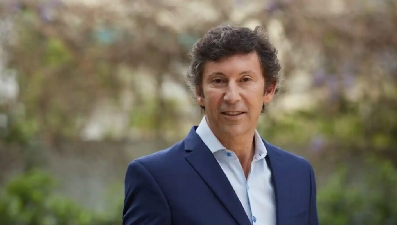 Posse afirmó que no fue favorecido sino que se aplicó la Sputnik para “promover la vacuna”