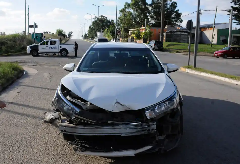 Una motociclista y su beba de un año  sufrieron heridas en un accidente de tránsito