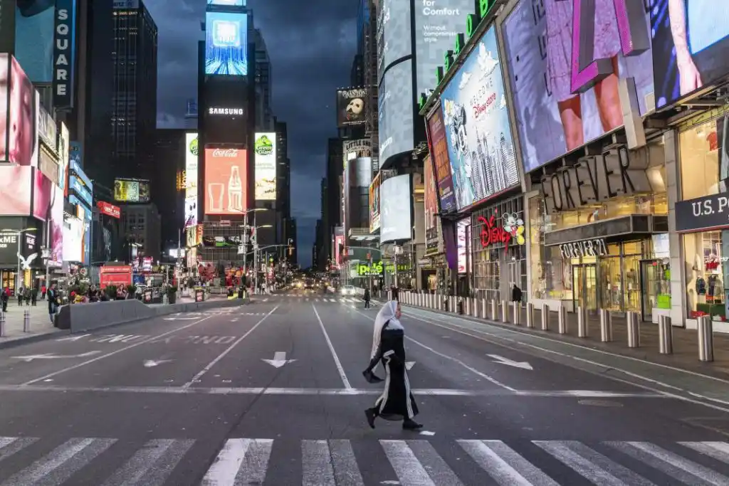 Estados Unidos superó a China en fallecidos por la pandemia 