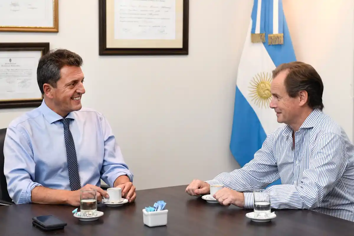 Luego de verse con Alberto, Bordet se reunió con Massa