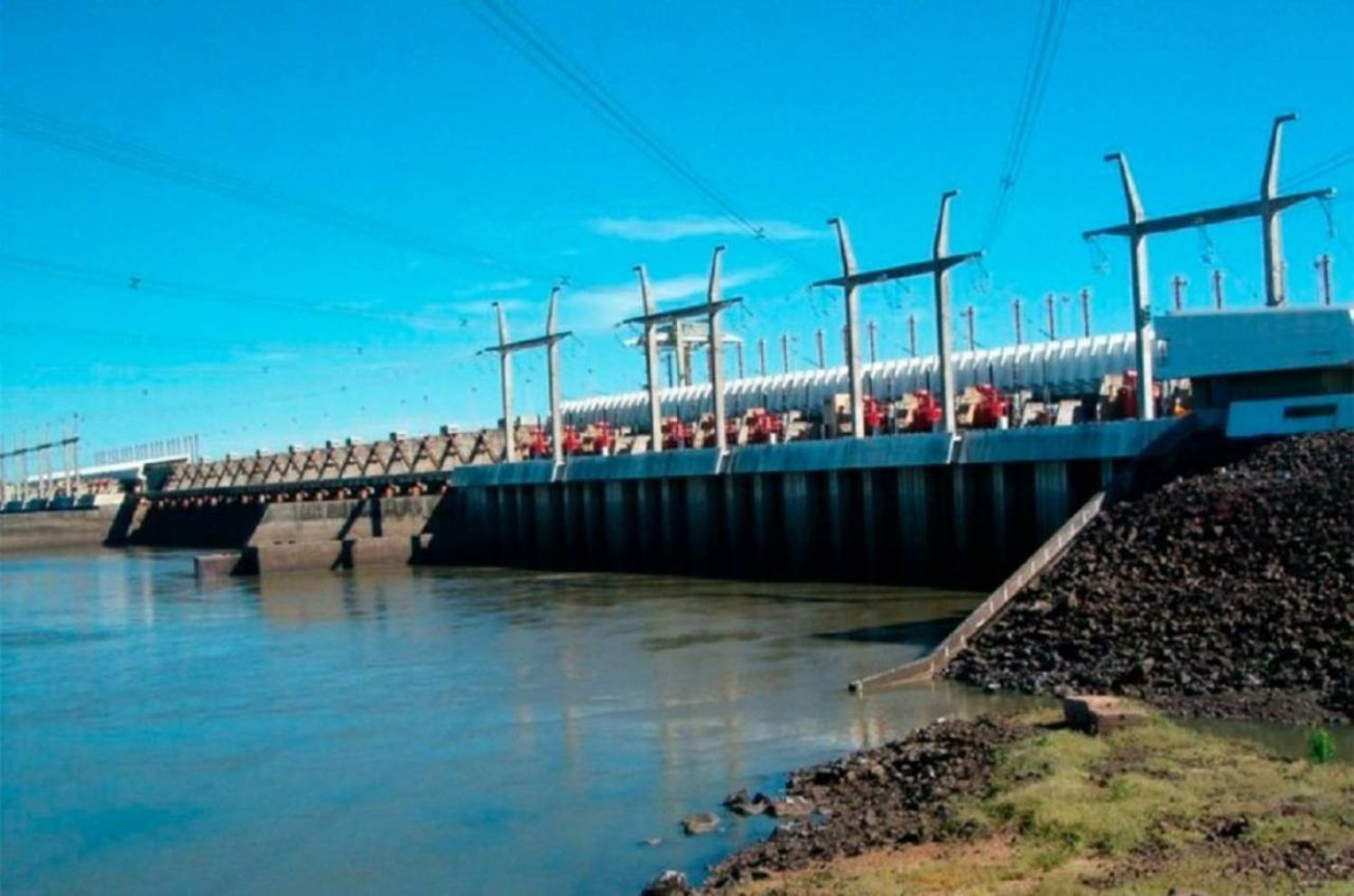 El río Uruguay, en el puerto de Salto y Concordia, se mantendrá por debajo de los 10 metros