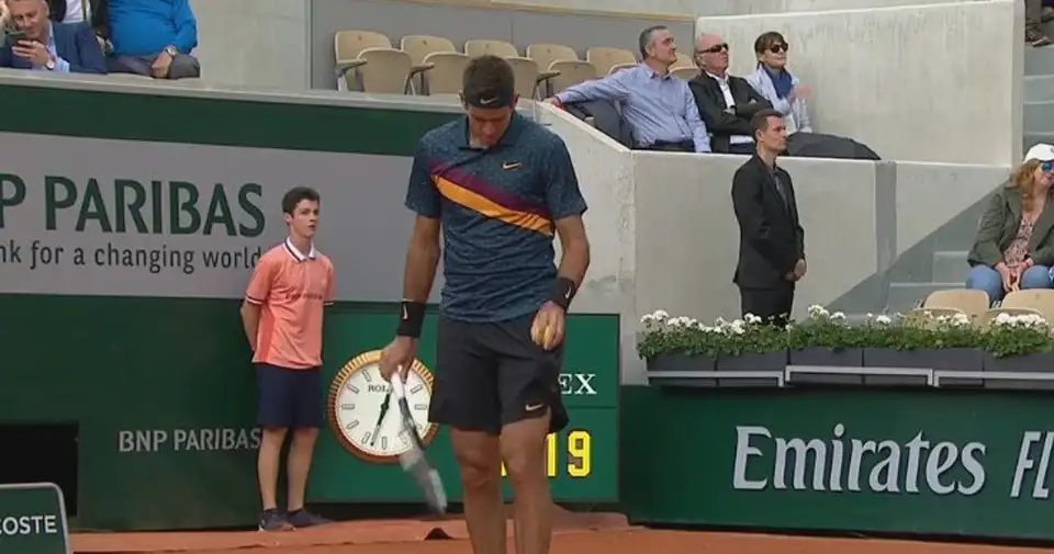 Del Potro debutó con un triunfo en París ante el chileno Jarry
