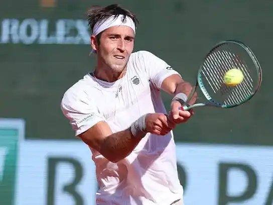 Etcheverry no pudo con el N° del Mundo.