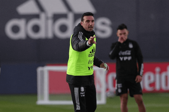 La formación de la Selección Argentina frente a Bolivia