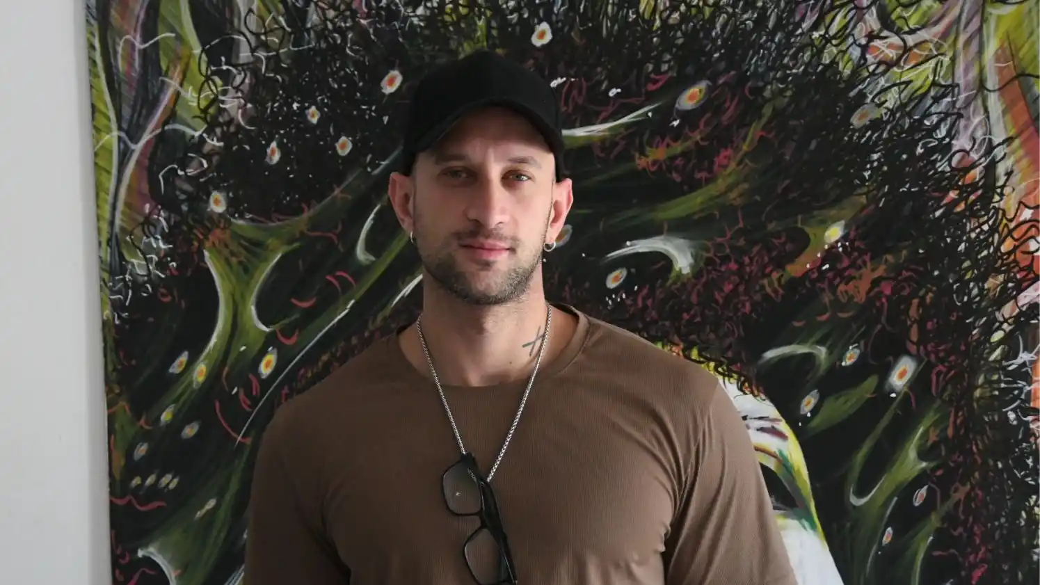 El Dj Juampi Navarro, a cargo del programa municipal.