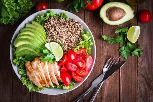 El 50 por ciento de alimentos crudos, la proporción ideal para una dieta saludable 