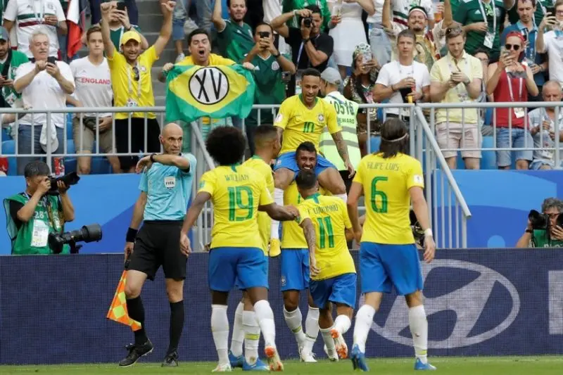 Brasil le ganó a México y está en cuartos