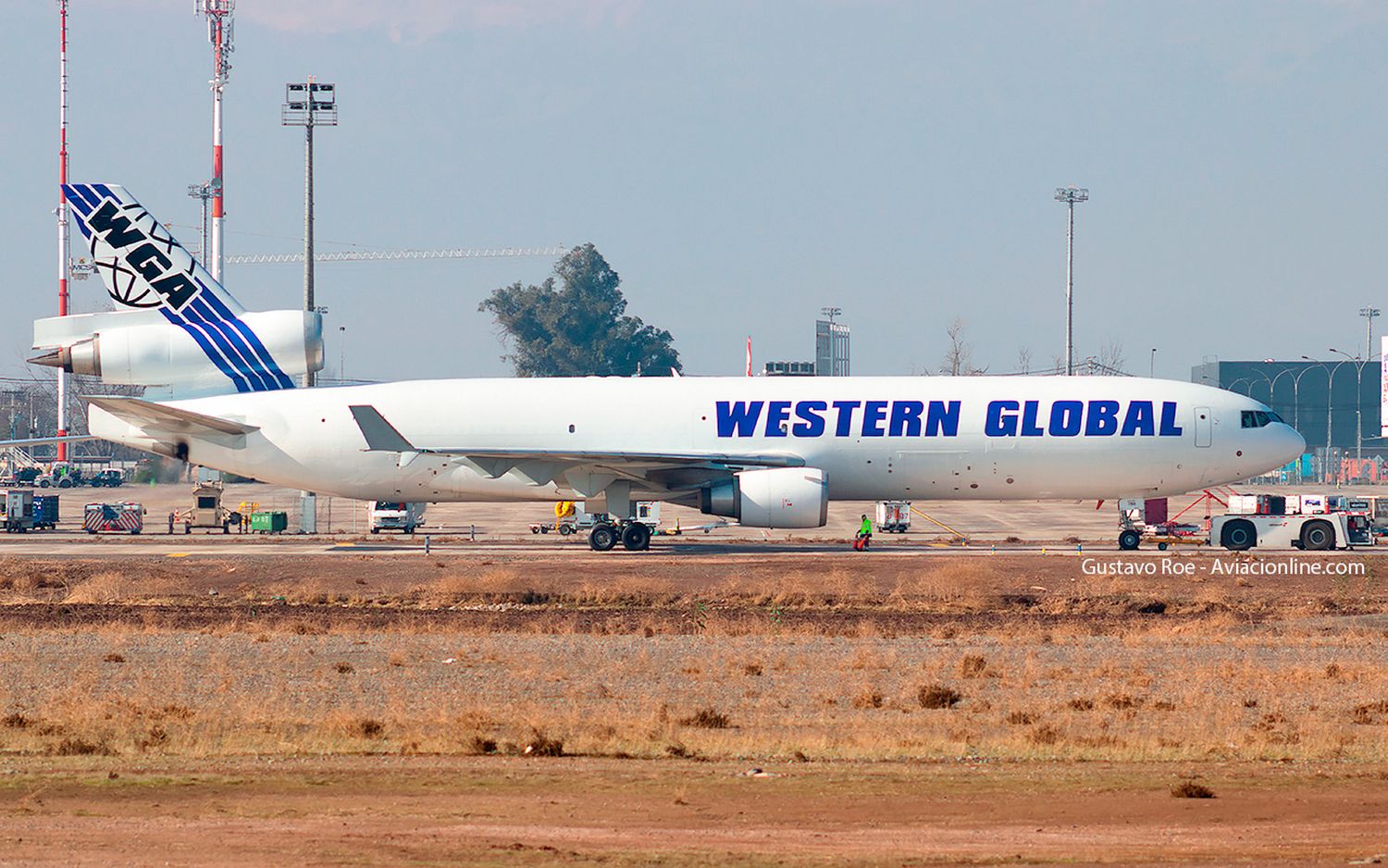 Western Global Airlines faces liquidity problems and considers bankruptcy