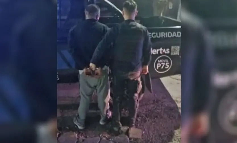 Detienen a un sujeto que intentó asaltar a un hombre en la calle
