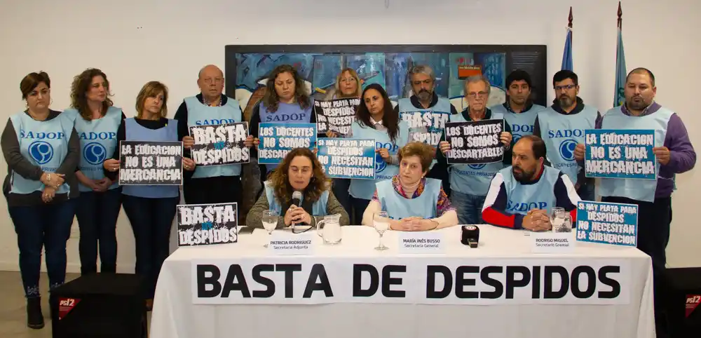 Docentes privados de la Provincia denuncian 500 despidos sin causa