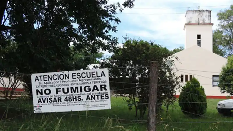 La justicia toma medidas por fumigación aérea sobre escuela rural