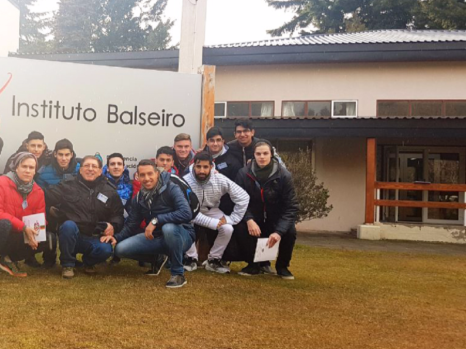 Estudiantes del Ipet 50 visitan las instalaciones del Instituto Balseiro