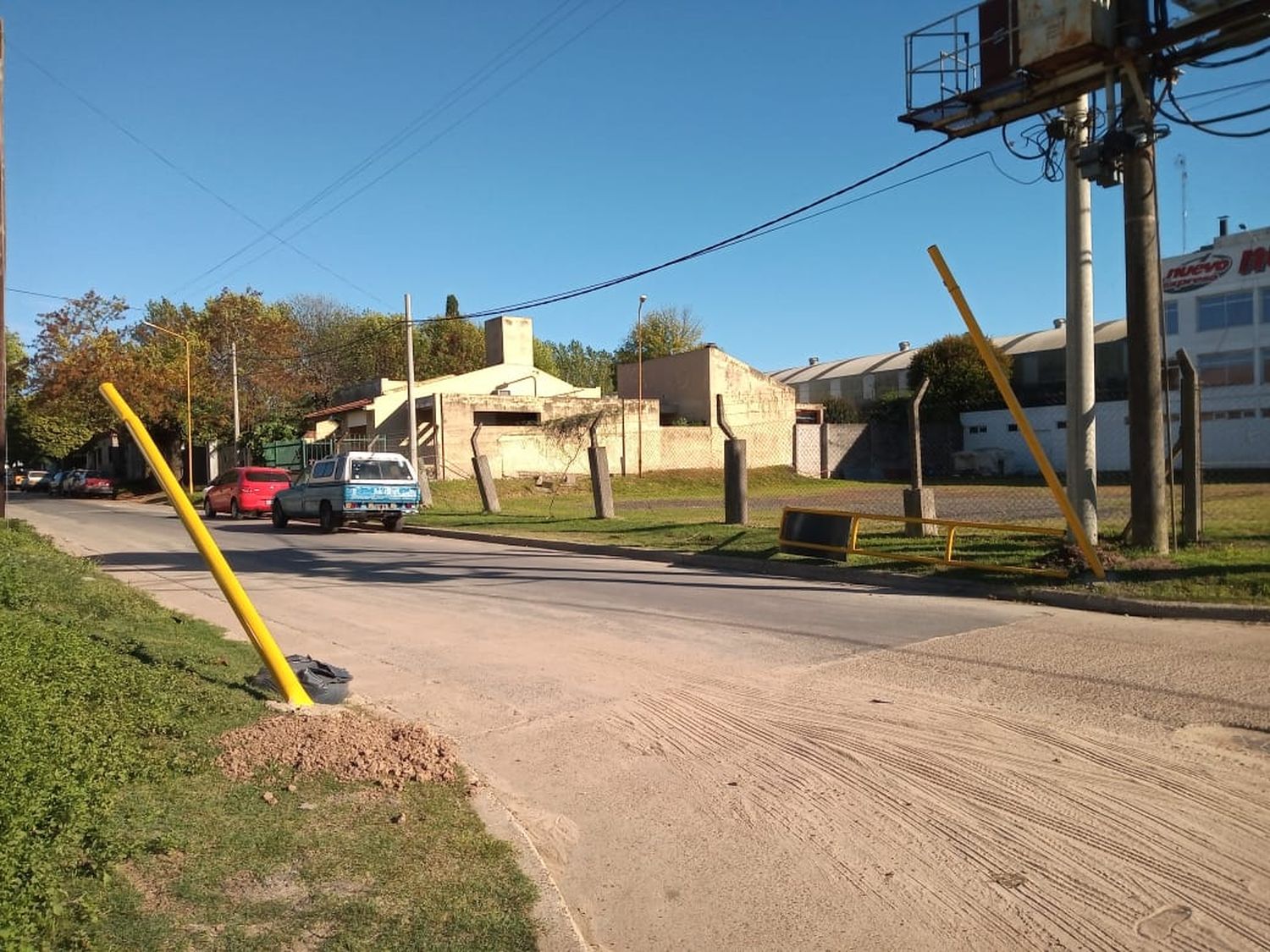 Derriban un arco que intentaba controlar el tránsito pesado