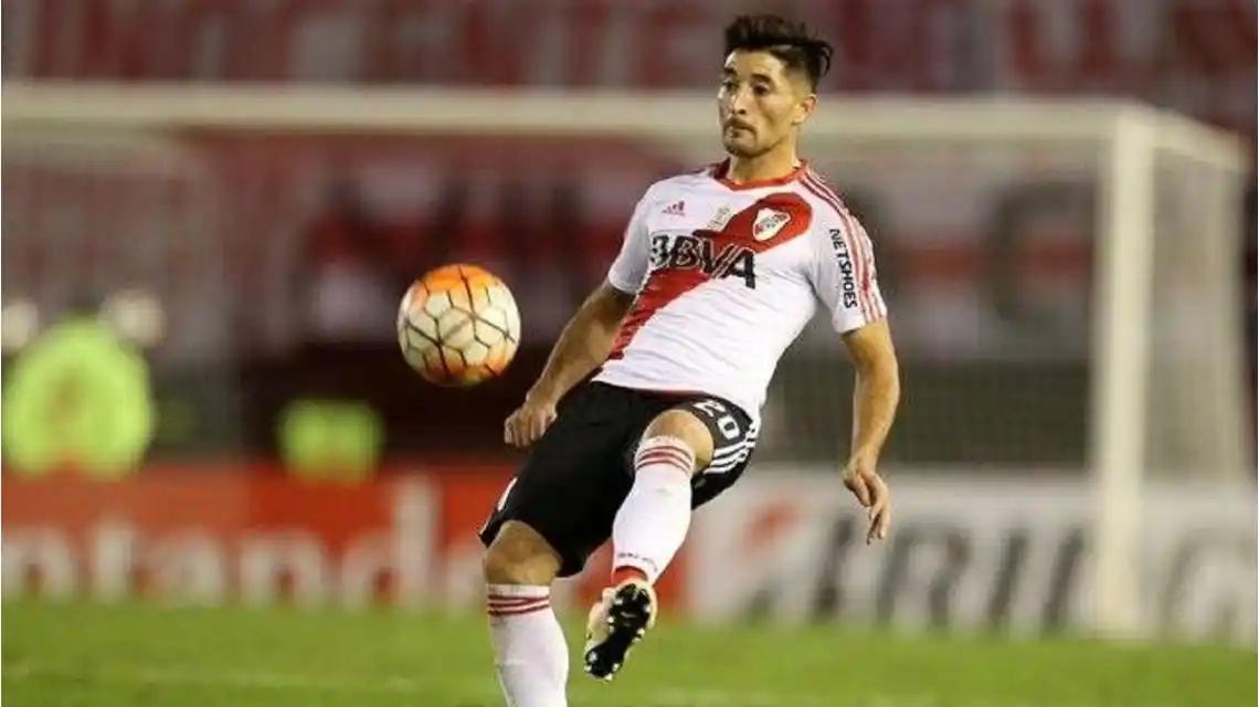 Milton Casco tiene una distensión y será baja al menos dos partidos