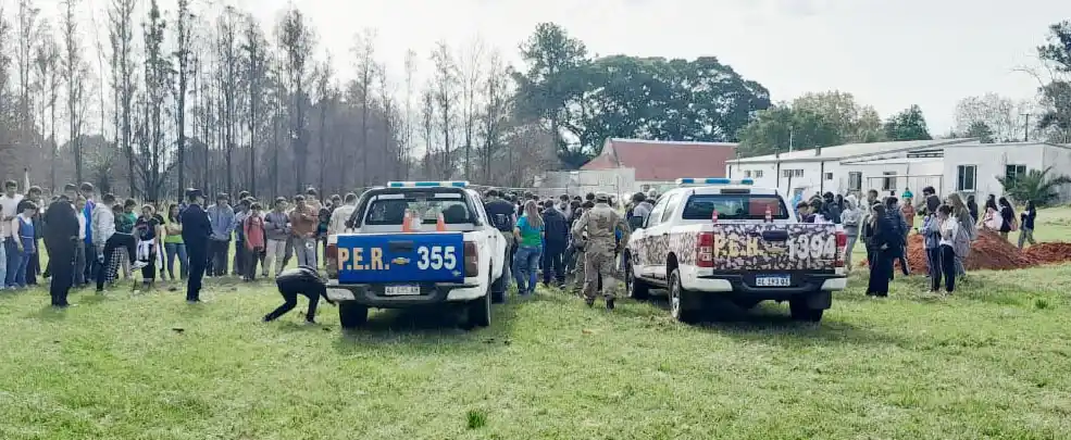 Liberaron aves silvestres rescatadas junto a estudiantes de Estancia Grande