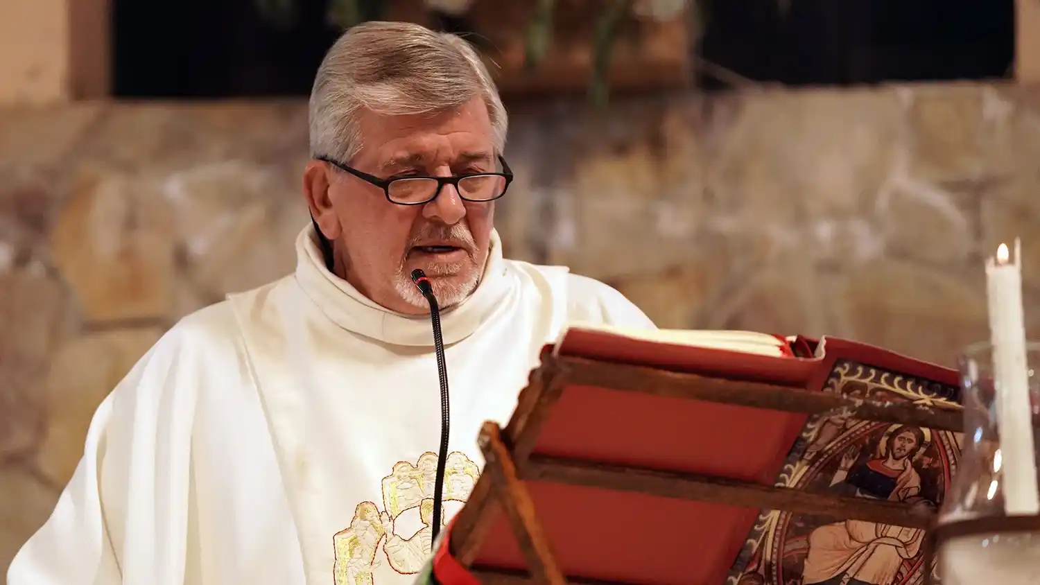 Pablo Boldrini. Párroco de la Iglesia de la playa