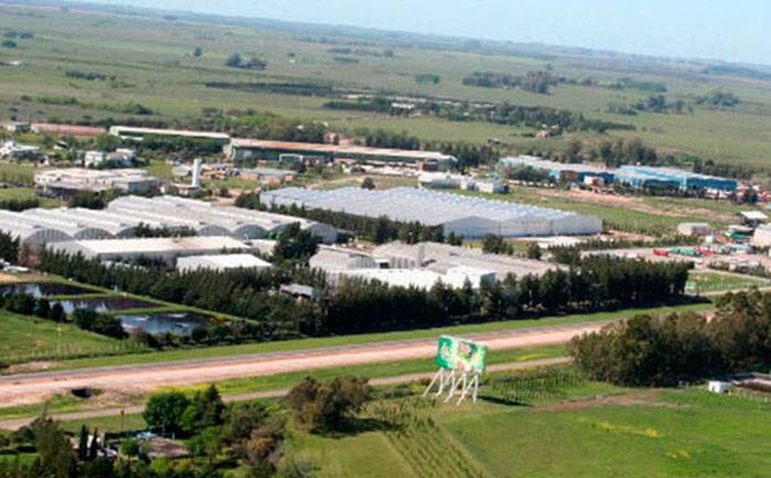 Allanamiento en la empresa Baggio: Investigan supuesta estafa multimillonaria