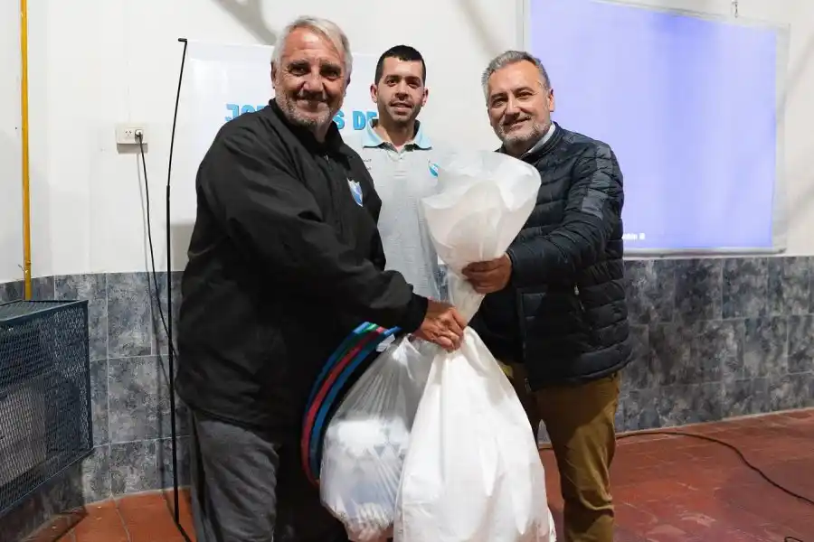 Lewandowski: "El deporte es un espacio de contención e inclusión para fortalecer los lazos humanos con los chicos y jóvenes"