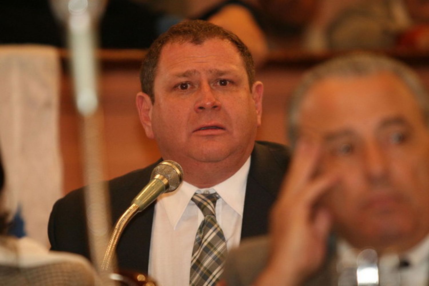 En el último minuto, Fabián Rogel declinó su candidatura a Gobernador