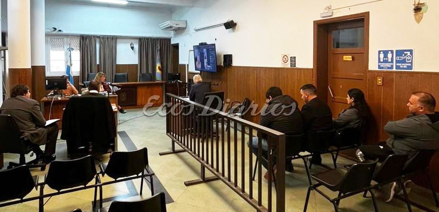 Joven ahorcado en una comisaría: ardua discusión antes del juicio