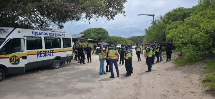 El cuerpo estaba enterrado en el Parque Miguel Lillo.