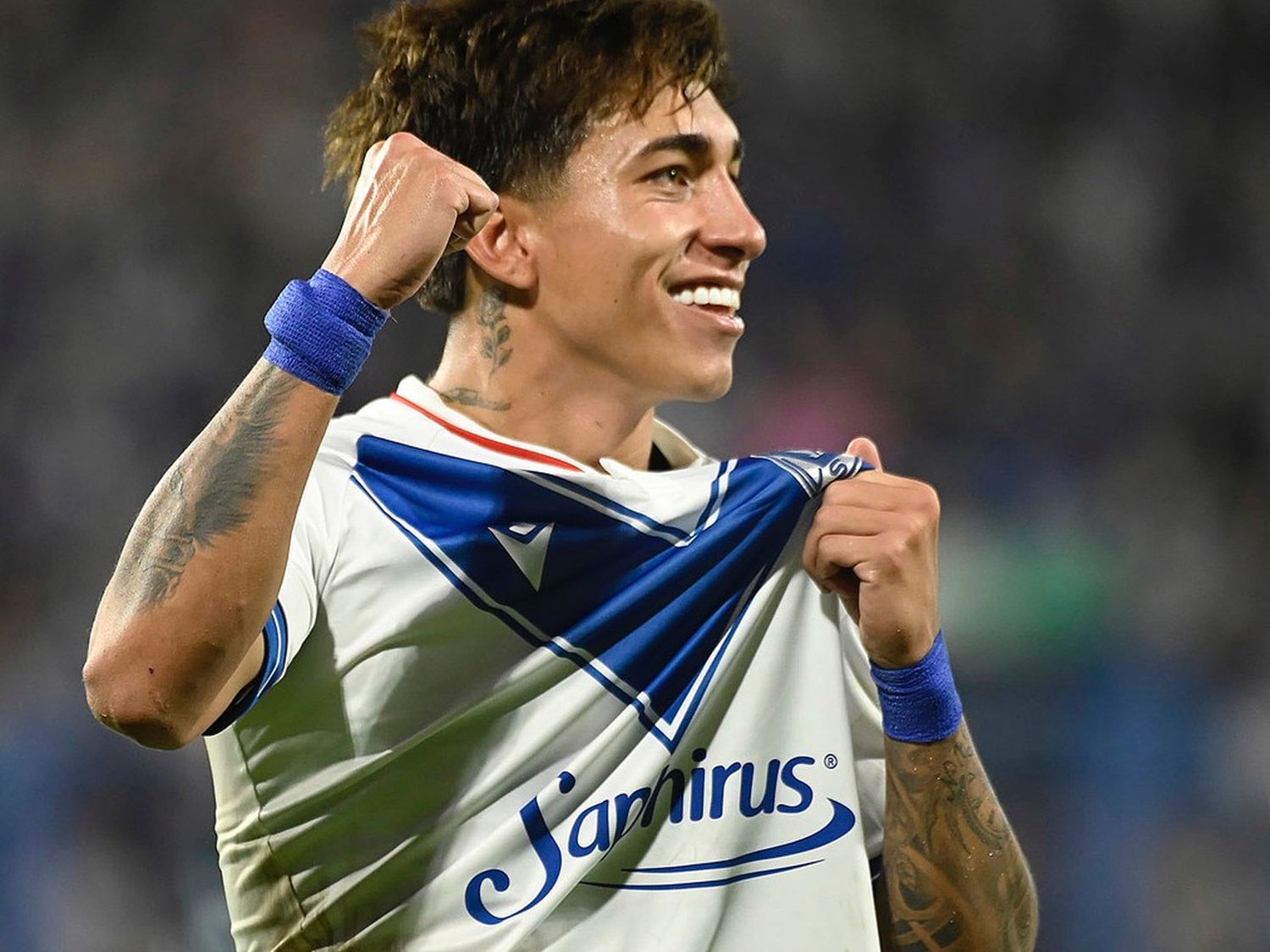 Con ayuda extranjera, River busca esquivar el conflicto por el pase de Carrizo