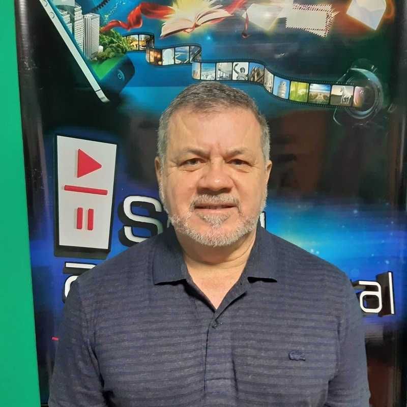 Fortalecen cooperación entre la ECLO 131 de la UNaF y la empresa Dirsa