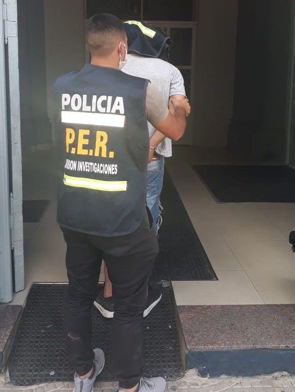 Detuvieron a un joven de 22 años por pegarle a su pareja