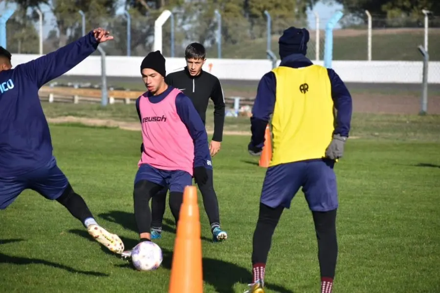 Atlético volvió a los entrenamientos pensando en el partido de Atlanta