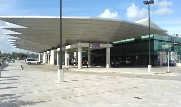 Anuncian la intención de construir dos nuevos aeropuertos en Guatemala