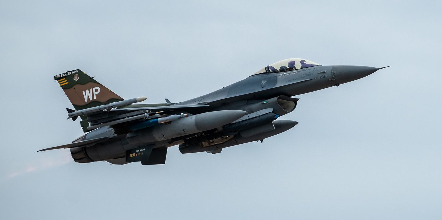 Another US F-16 crashes in the Yellow Sea. The pilot was rescued