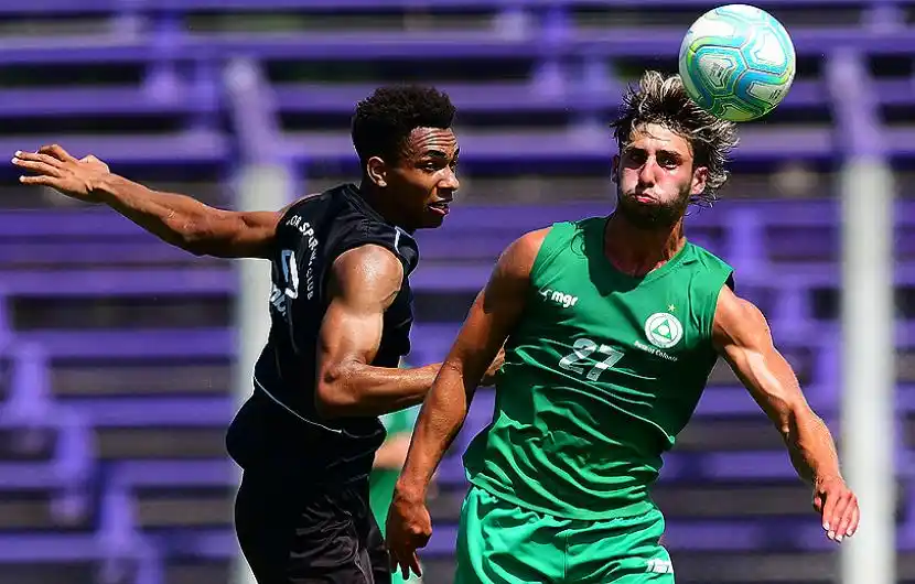 Círculo suma 4 jugadores más a su plantel