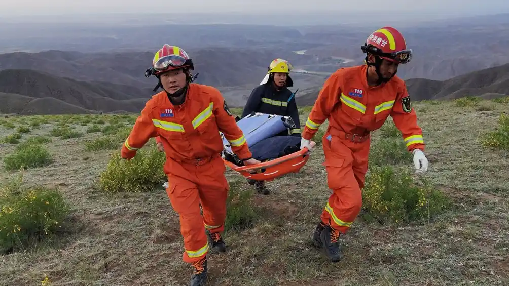 Tragedia: 21 atletas murieron de frío en una carrera de montaña