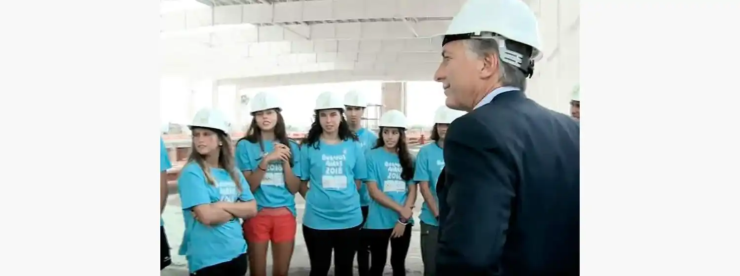 Macri volvió de sus vacaciones y dijo que el país "volverá a crecer"