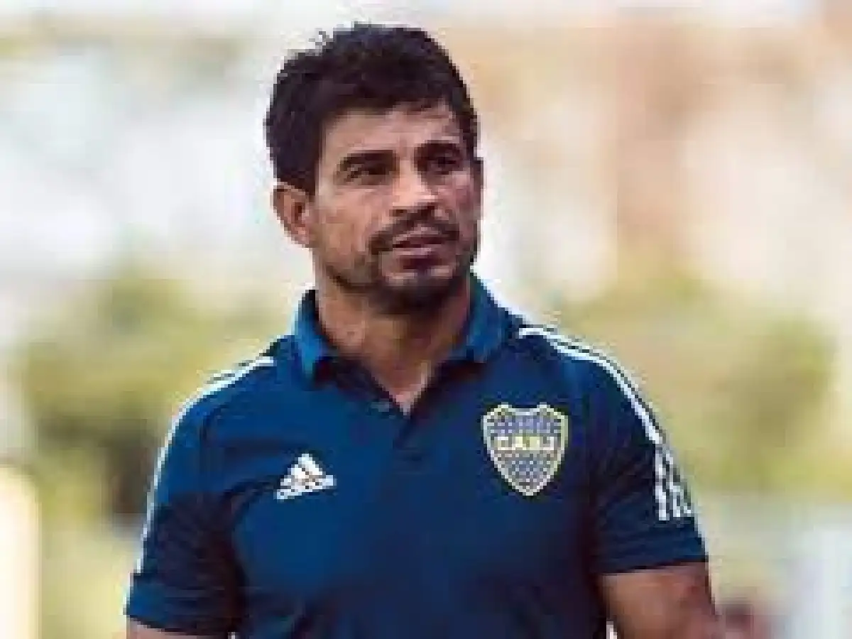Boca confirmó a Hugo Ibarra como director técnico hasta diciembre