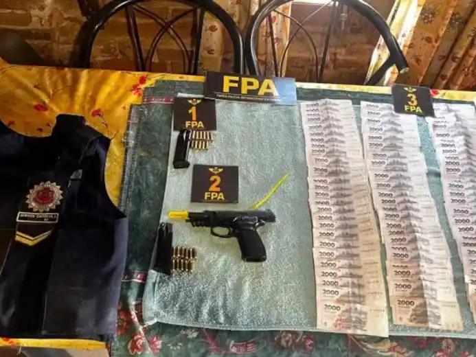 Siete detenidos, entre ellos un policía, por pasar droga a la cárcel