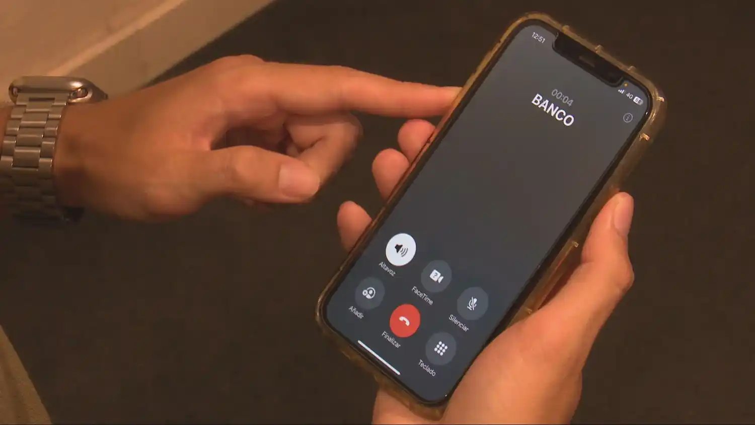 Estafaron a una jubilada haciéndose pasar por el Banco Nación: le sacaron más de $2.000.000