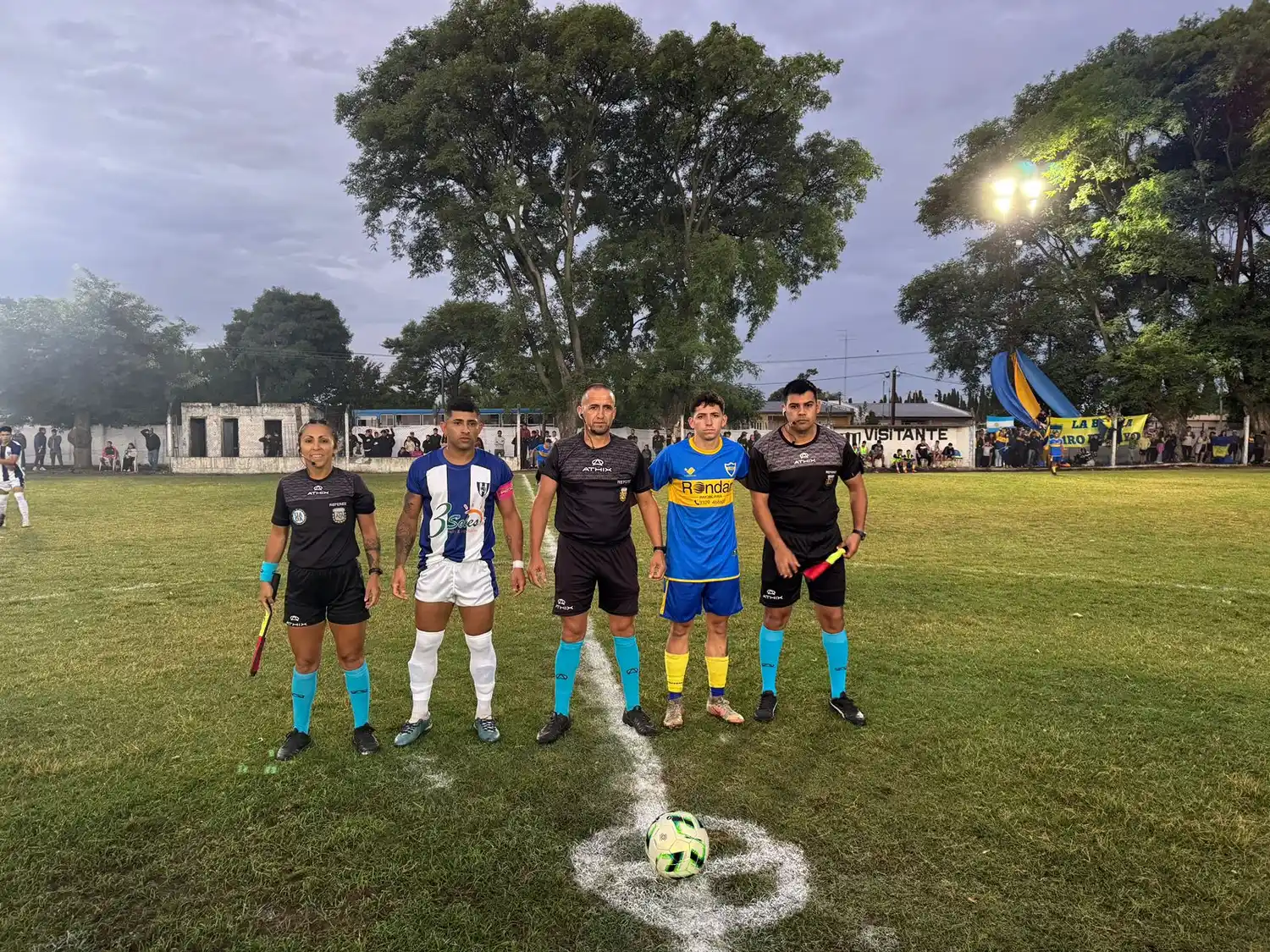 Agricultores e Independencia empataron en su debut en la Copa de Clubes.