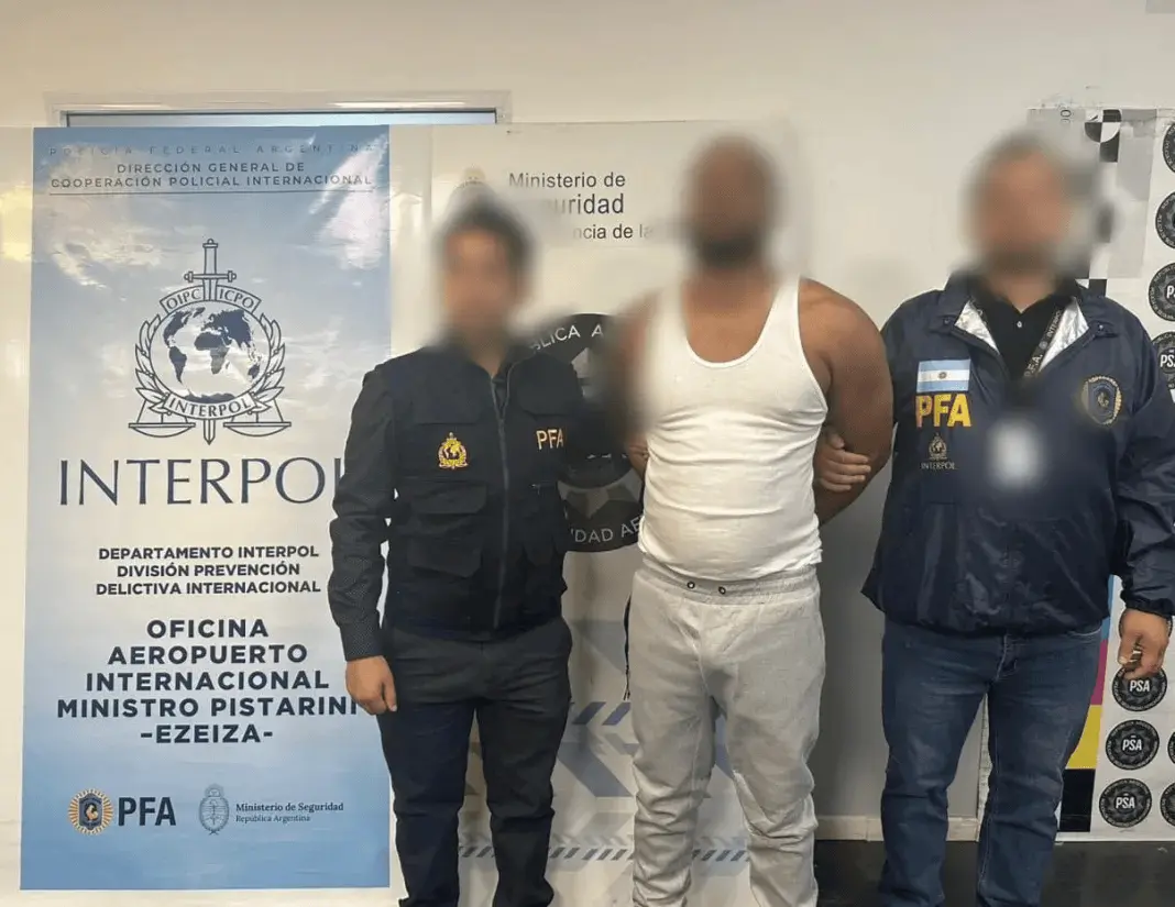 "Emerson", prófugo internacional detenido en Ezeiza