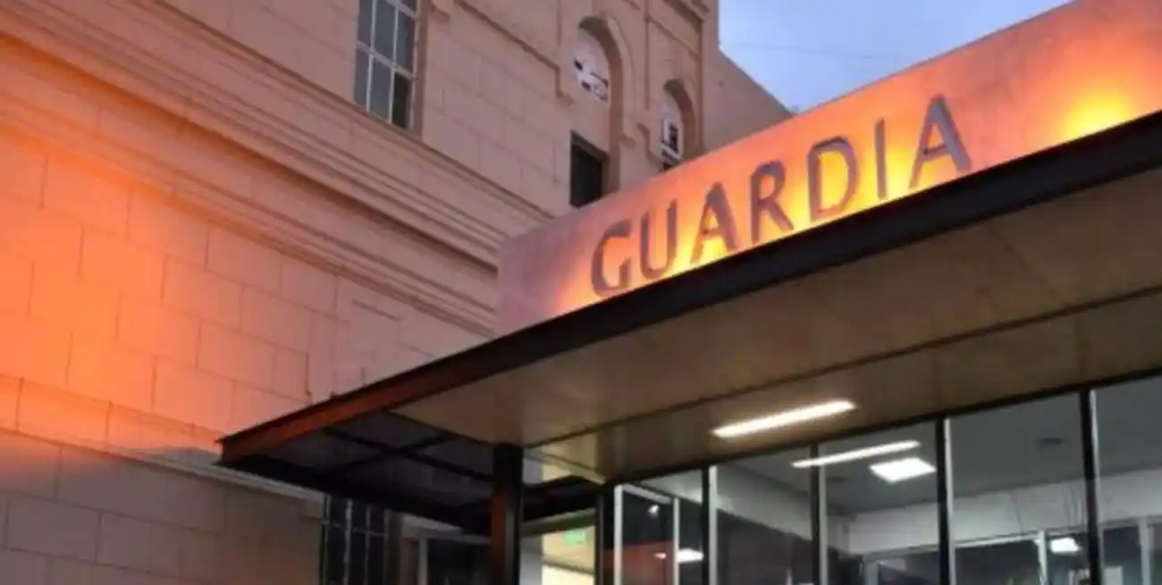 Una mujer embarazada murió electrocutada cuando intentaba abrir el portón de su casa