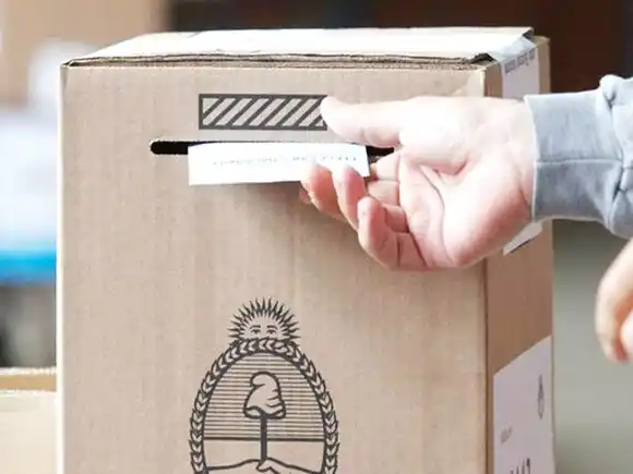 La posibilidad de que Juntos por Entre Ríos y La Libertad Avanza pacten de cara a octubre se desvanece