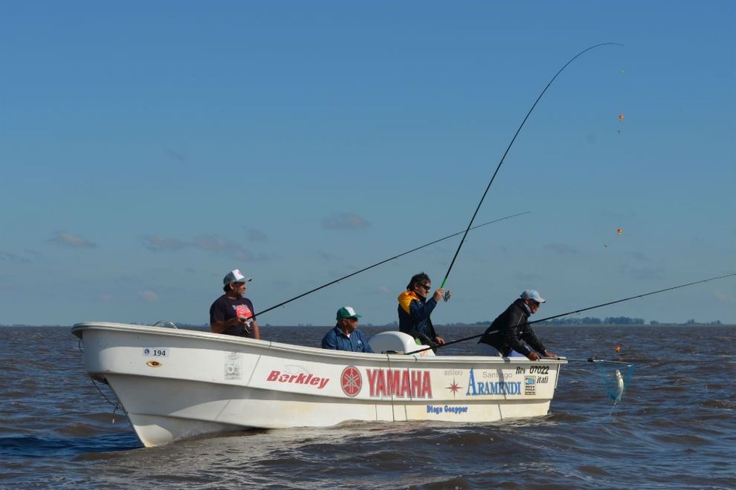 Melincué: desde septiembre, y por tres meses, rige la veda de pesca en su laguna