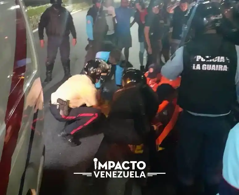 TRES ACCIDENTES en seis horas ocurrieron en La Guaira: todos son motorizados