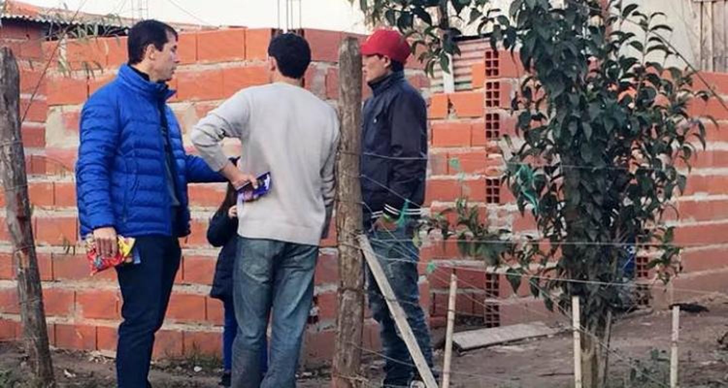 Elecciones 2015: Ramanzini recorrió Río Tala