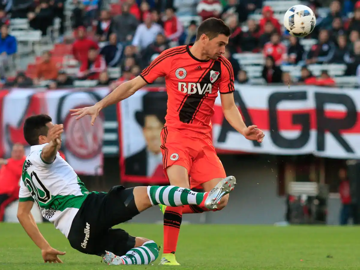 GALLARDO RECUPERA A ALARIO 