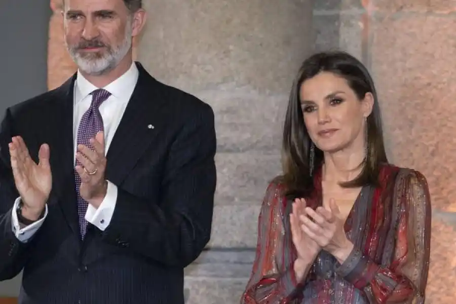 Real Escándalo: Letizia le habría sido infiel al rey Felipe con su ex cuñado