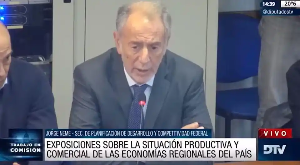 Funcionarios y productores expusieron sobre la situación de las economías regionales