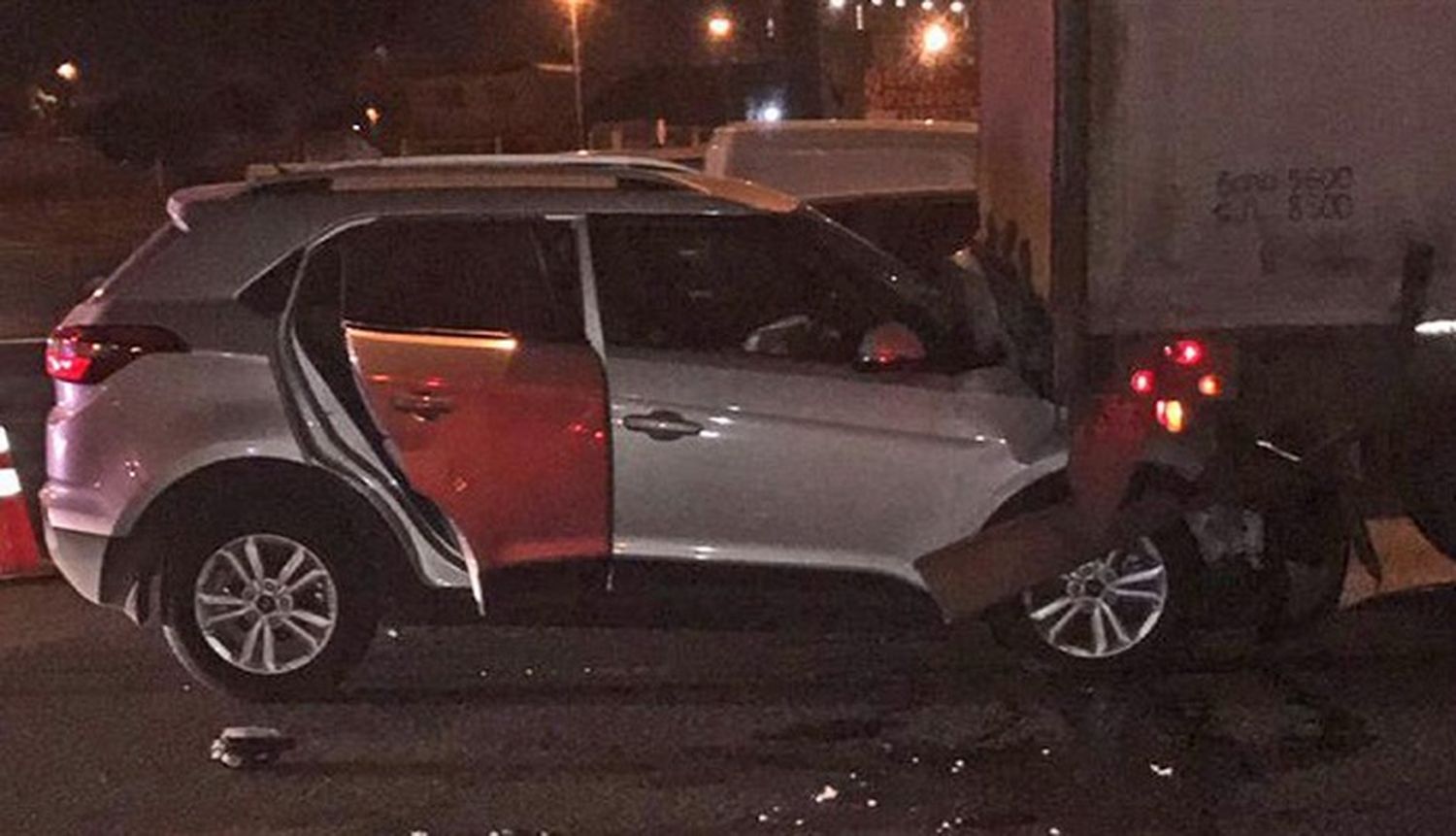 El periodista Juan Pablo Varksy chocó en plena Panamericana