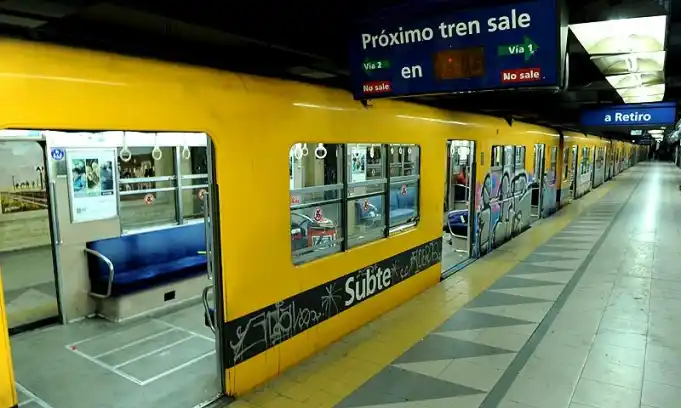 Se levantó el paro en la línea C de subtes